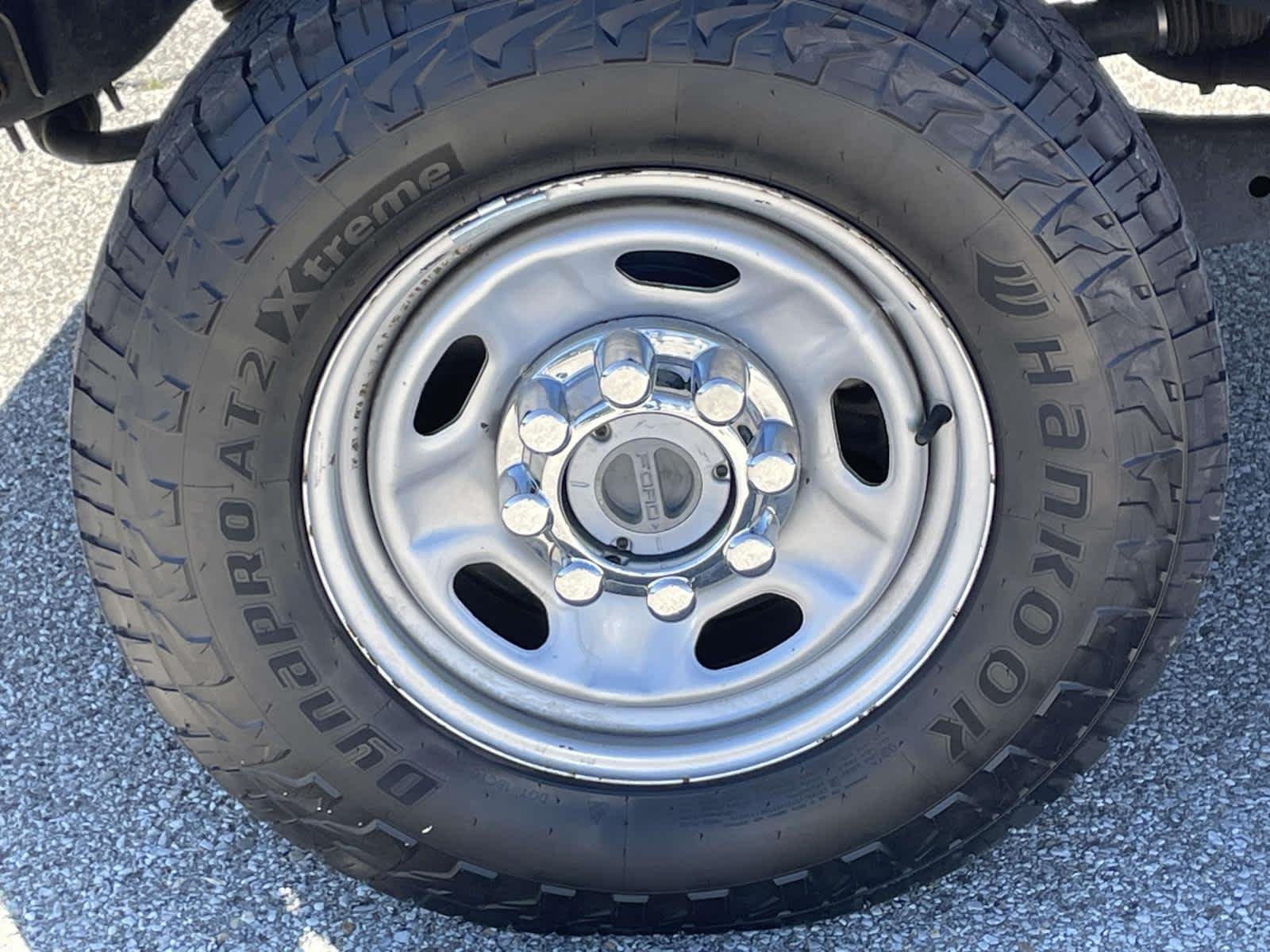 Used 2017 Race Red Ford XL image 20