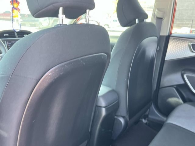 Used 2022 Red Kia LX image 18