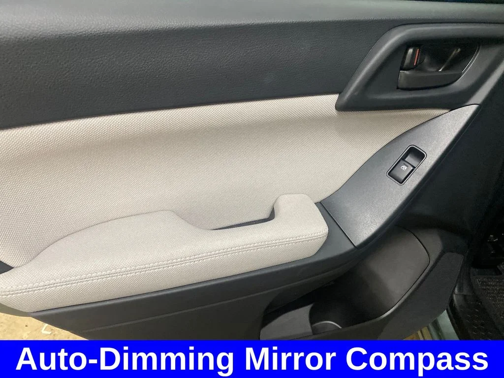 Used 2014 Green Subaru 2.5i Premium image 14