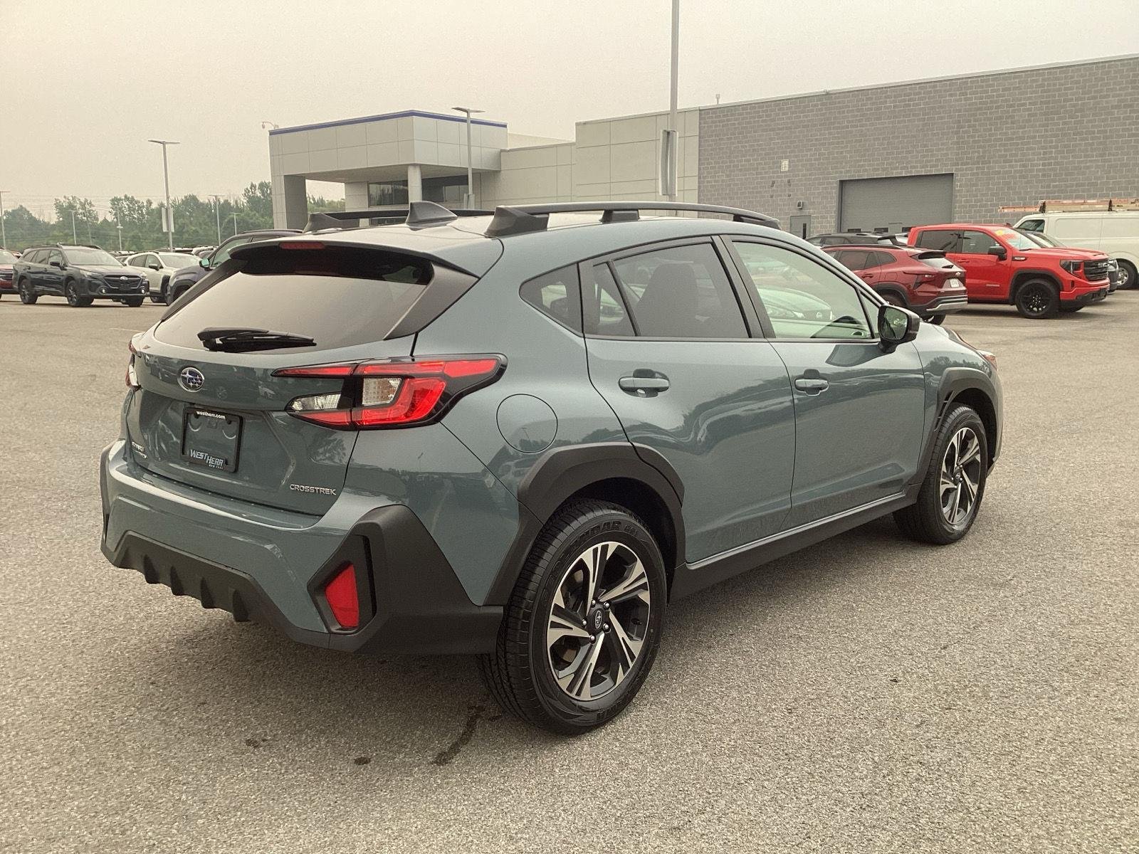 Certified Used 2024 Offshore Blue Metallic Subaru Premium image 7