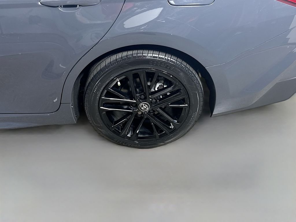 Used 2025 Underground Toyota SE image 29