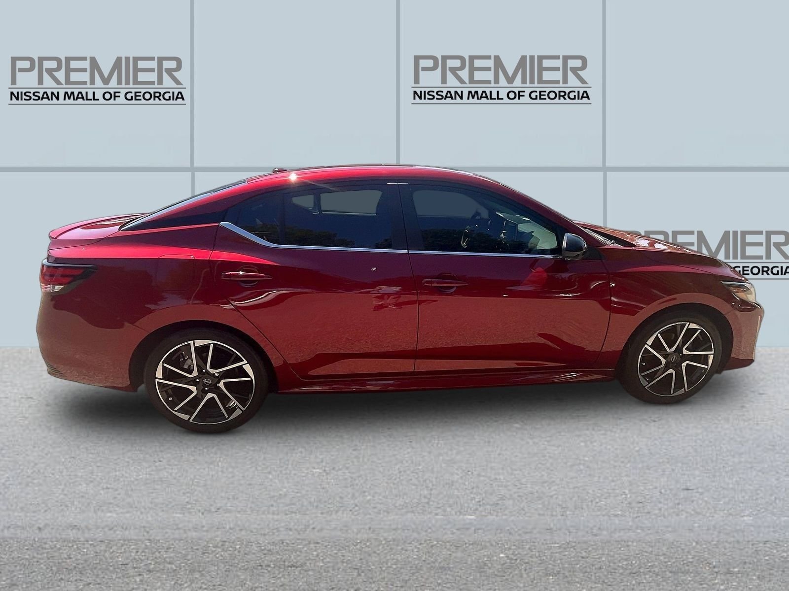 Used 2025 Red Nissan SR image 8