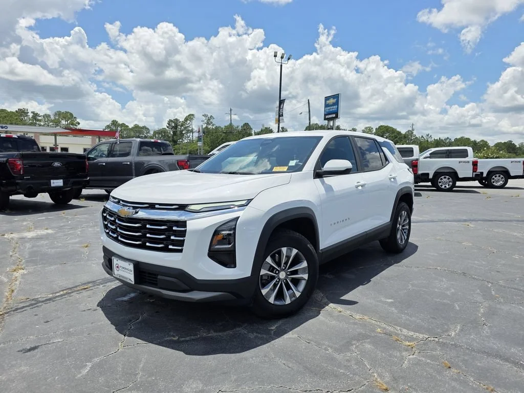 Used 2026 Summit White Chevrolet LT image 1