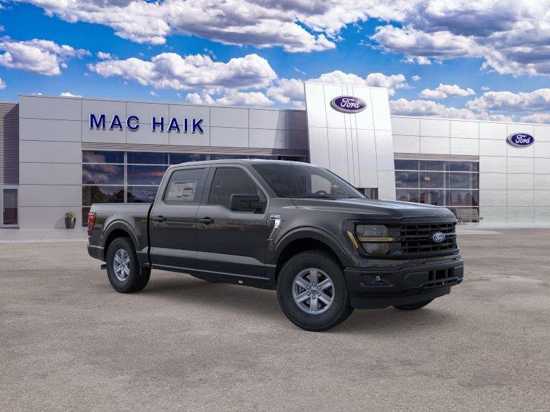 New 2026 Agate Black Metallic Ford XLT image 7