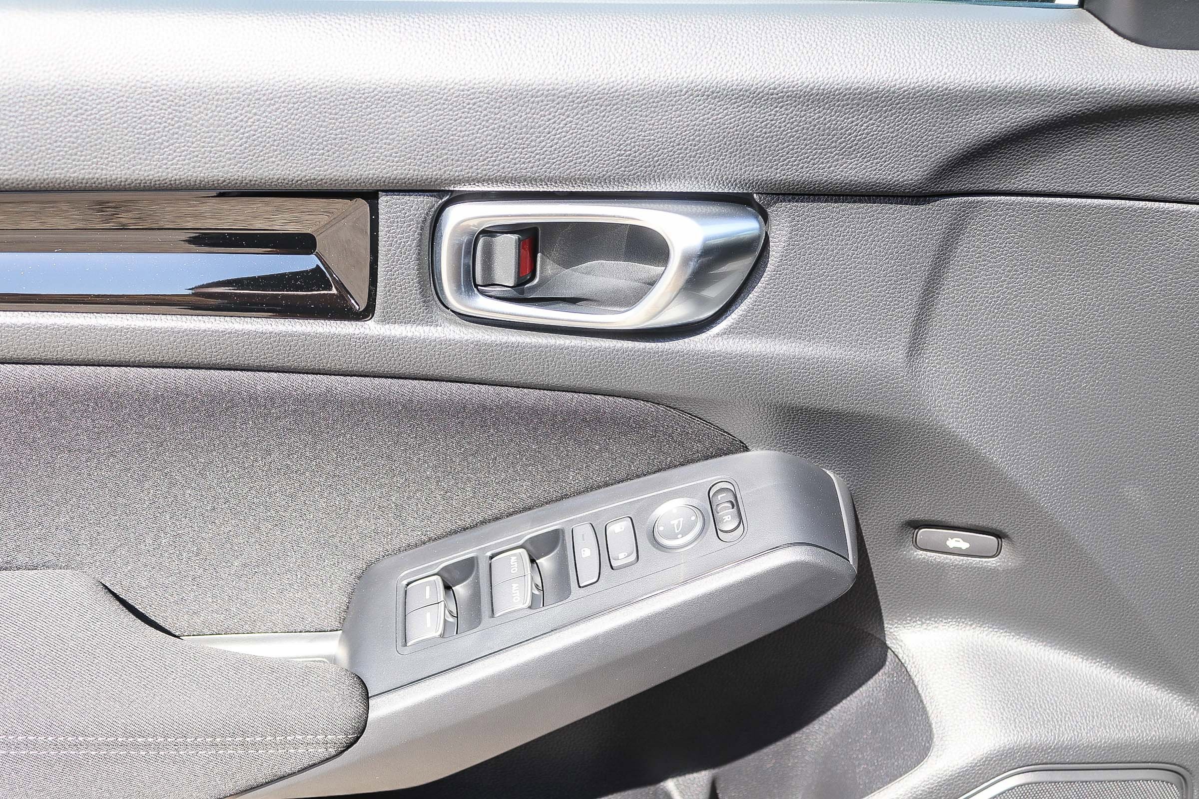 New 2026 Meteorite Gray Metallic Honda Sport image 19