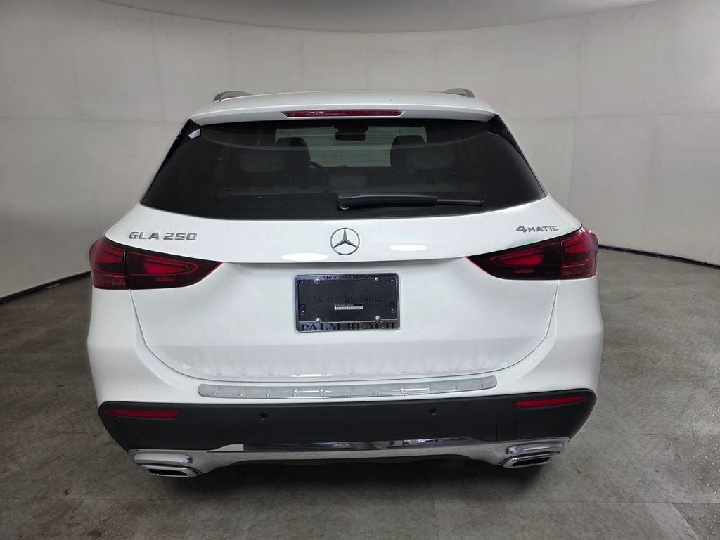 New 2026 Polar White Mercedes-Benz GLA 250 image 21