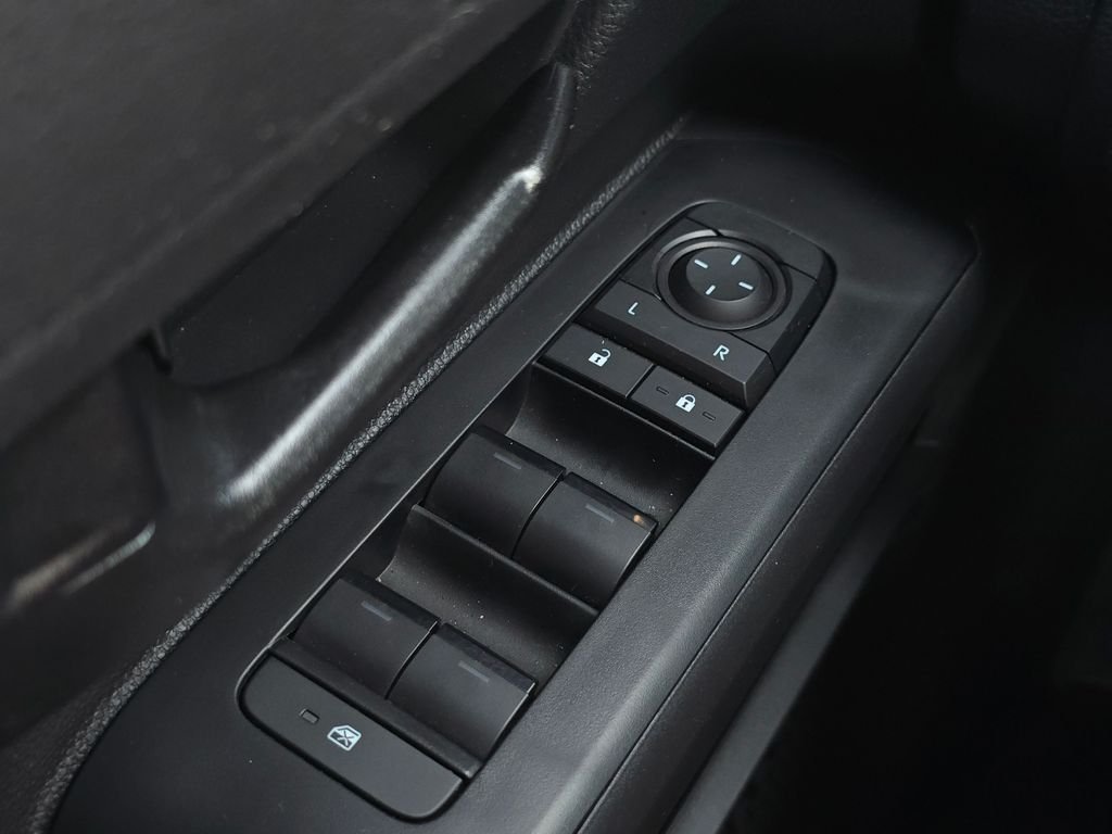 Used 2025 Black Toyota SR5 image 27