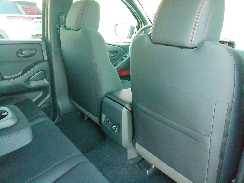 2026 Nissan Frontier PRO-4X - Photo 17