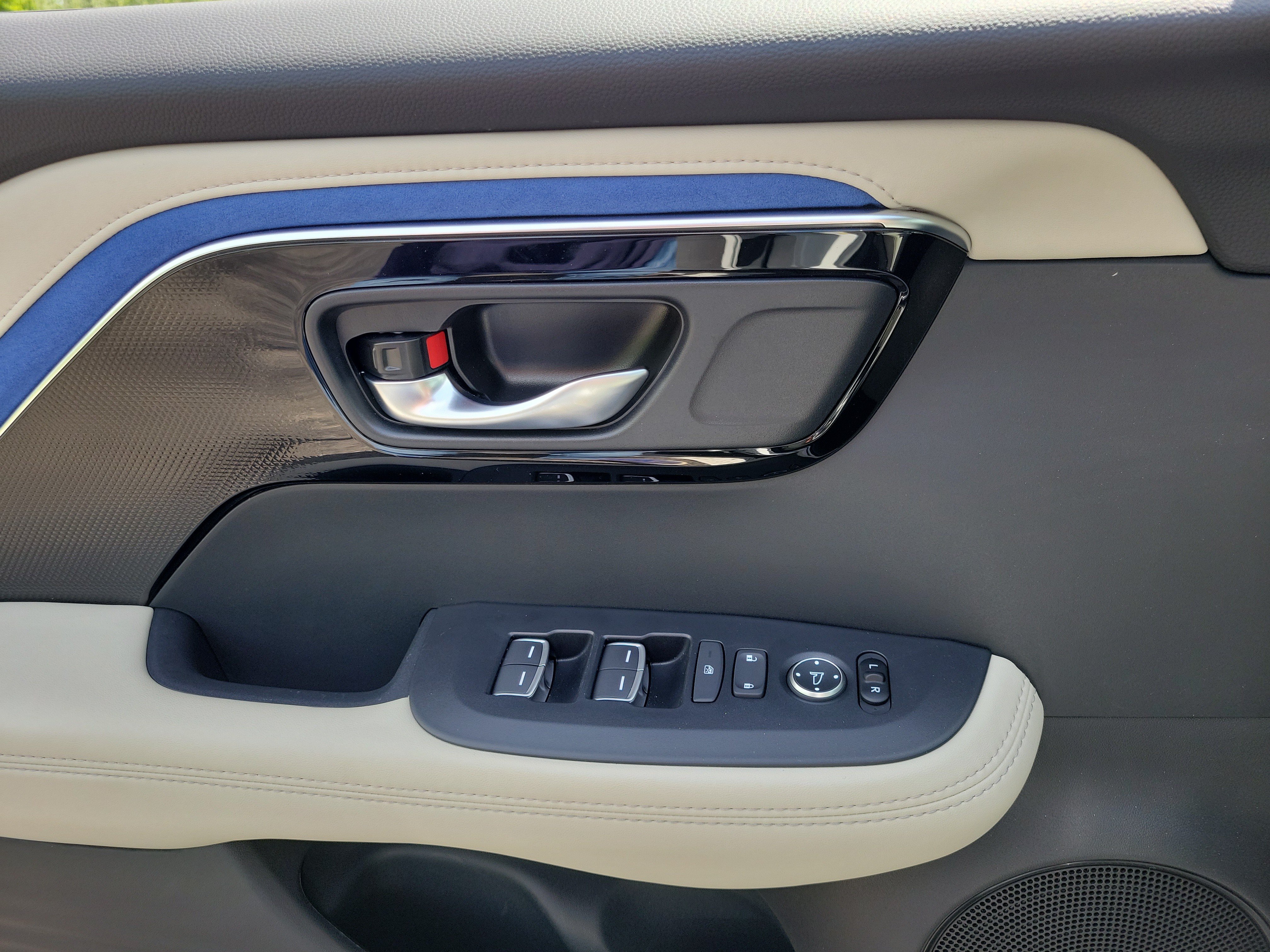 2026 Acura ADX A-Spec Package - Photo 17