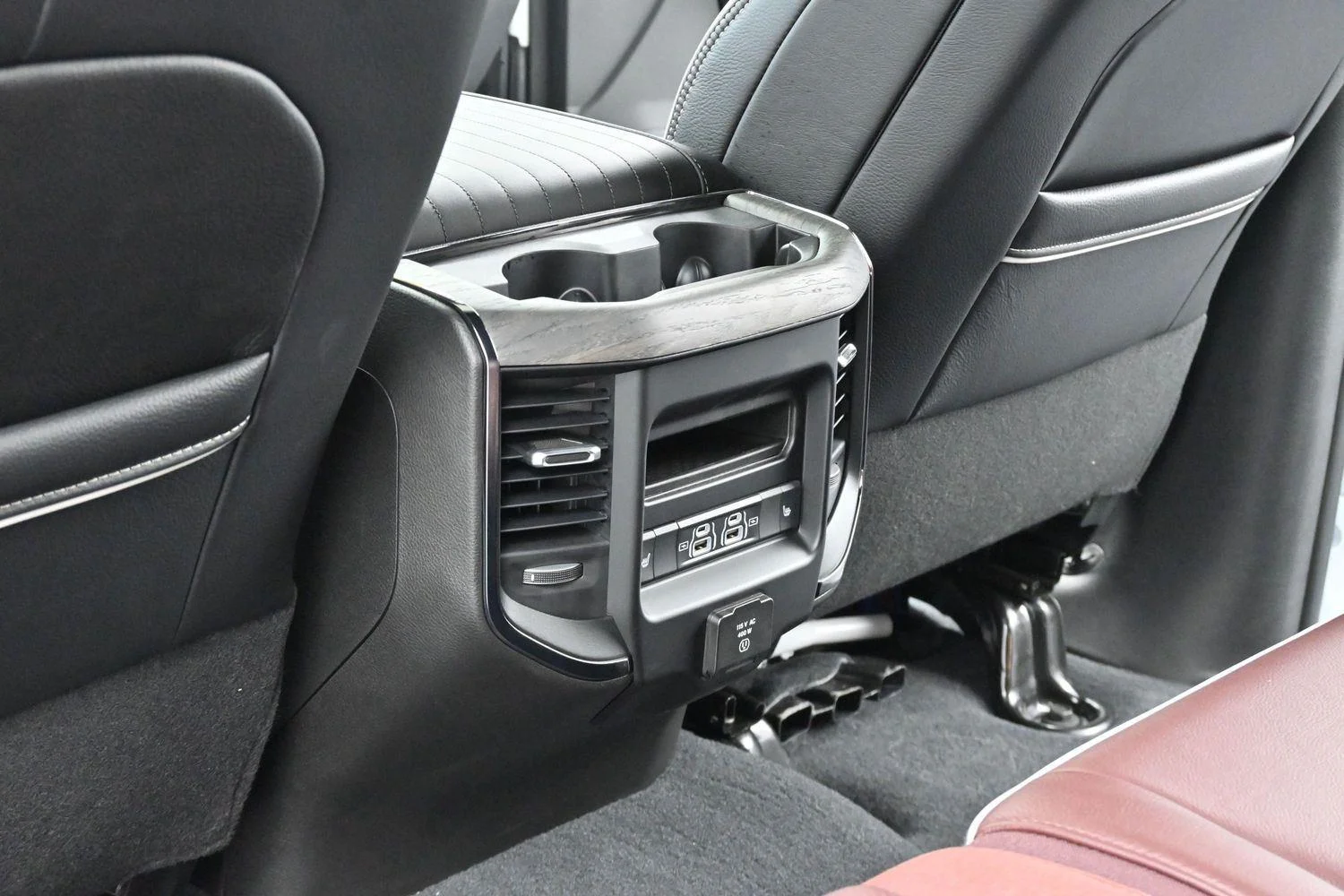Used 2025 White Ram Limited image 31