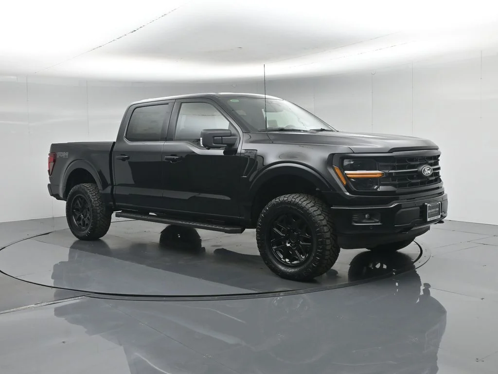 New 2026 Agate Black Metallic Ford XLT image 26