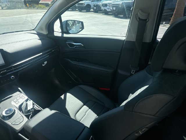 New 2027 Heritage Blue Kia SX Prestige image 25