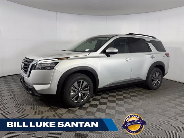 2025 Nissan Pathfinder SV