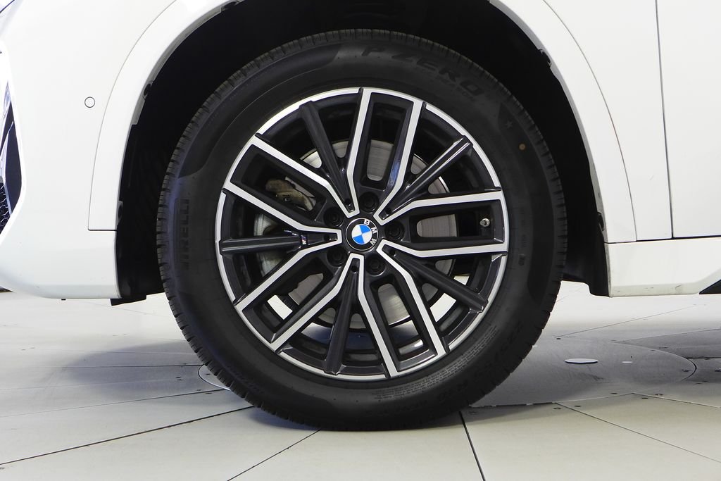 Used 2023 Alpine White BMW xDrive28i image 5