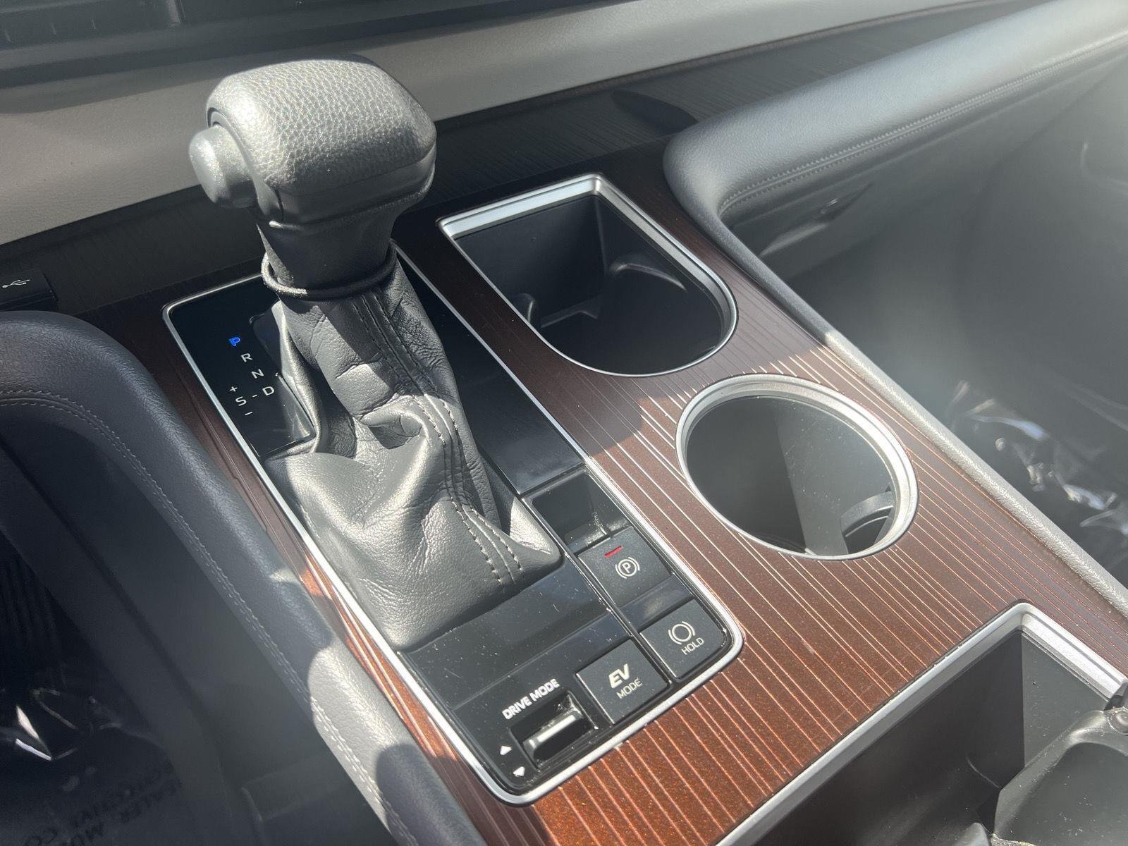 2021 Toyota Sienna LE - Photo 24