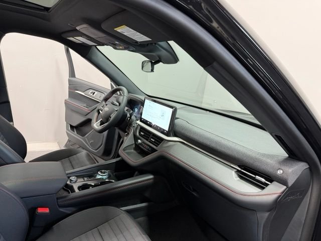 New 2026 Agate Black Metallic Ford ST-Line image 27