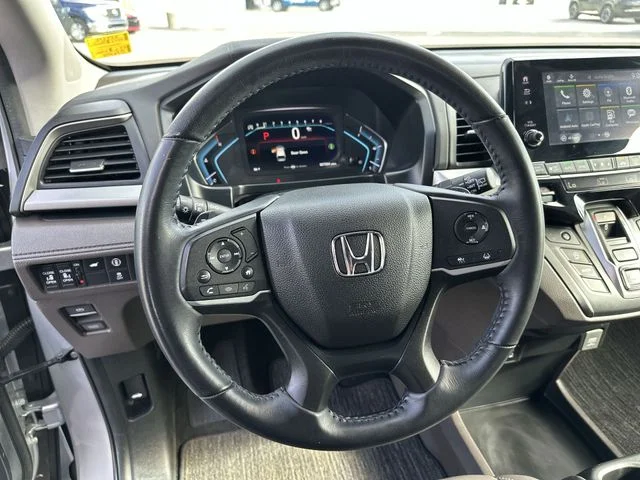 Used 2024 Silver Honda EX-L image 13