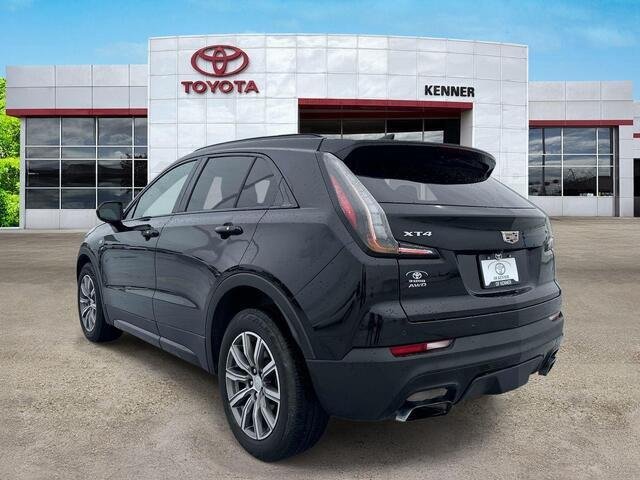 Used 2020 Stellar Black Metallic Cadillac AWD Sport image 4