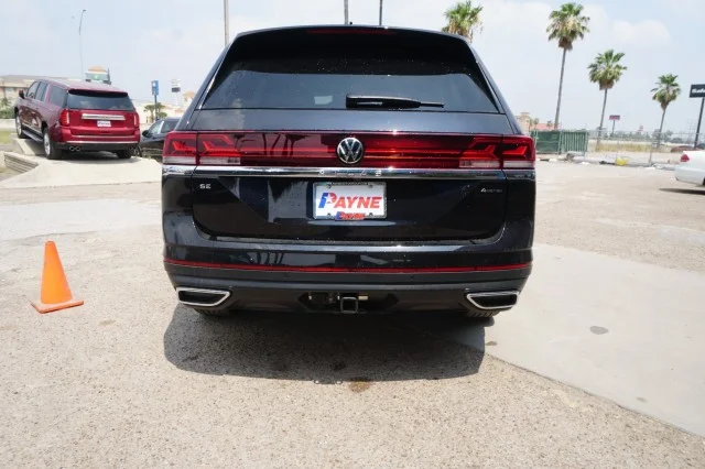 2024 Volkswagen Atlas SE w/Tech - Photo 6