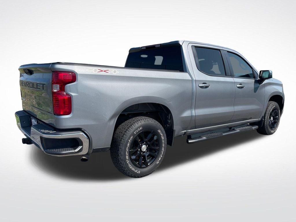 Used 2023 Gray Chevrolet LT image 5