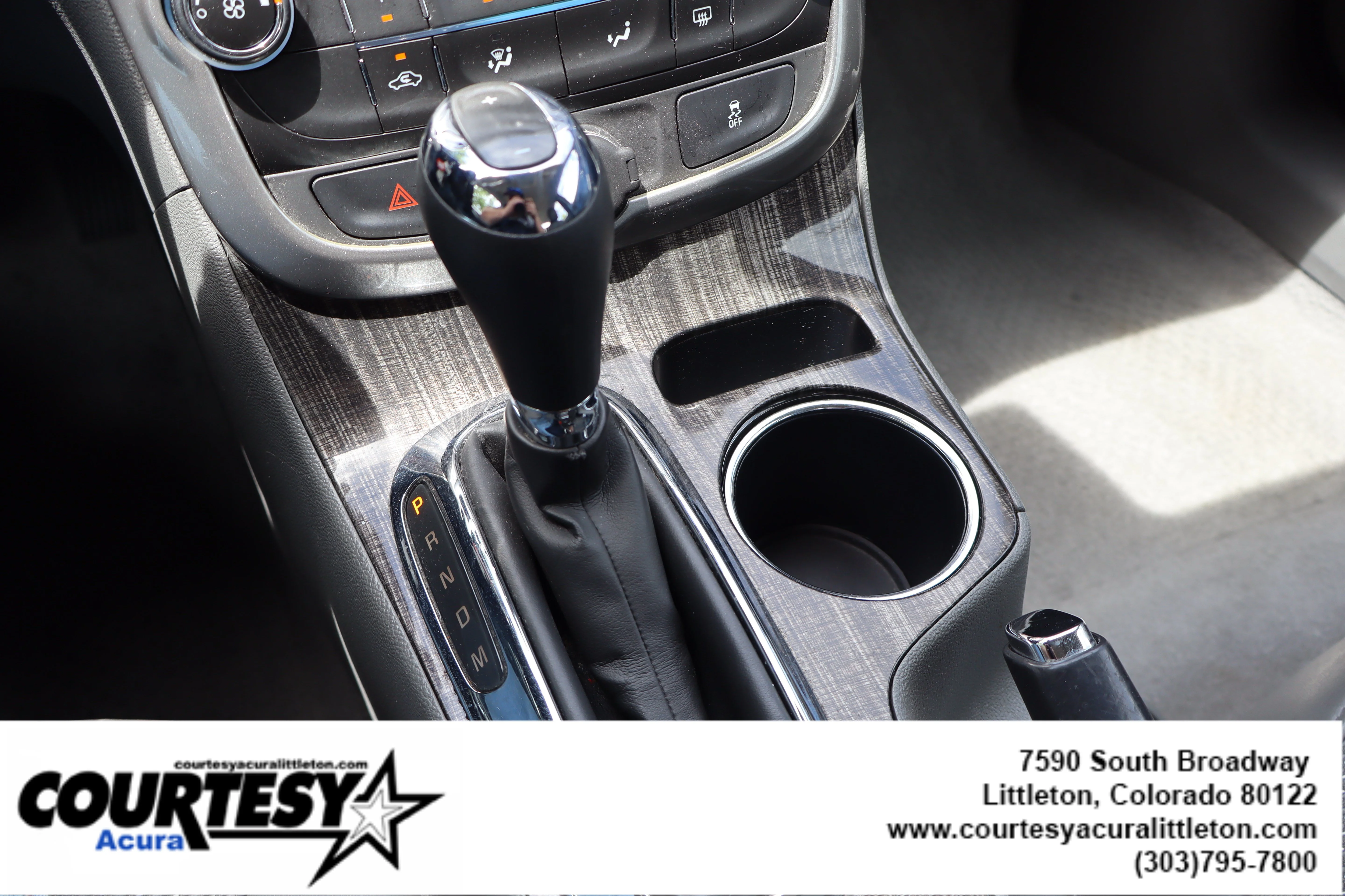 Used 2016 Silver Ice Metallic Chevrolet LT image 17