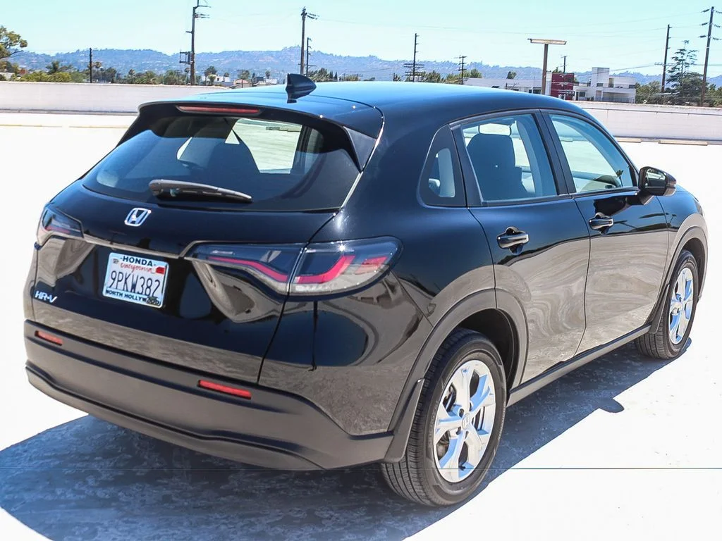 Certified Used 2025 Crystal Black Pearl Honda LX image 6