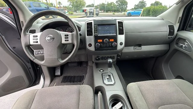 Used 2020 Gray Nissan SV image 18