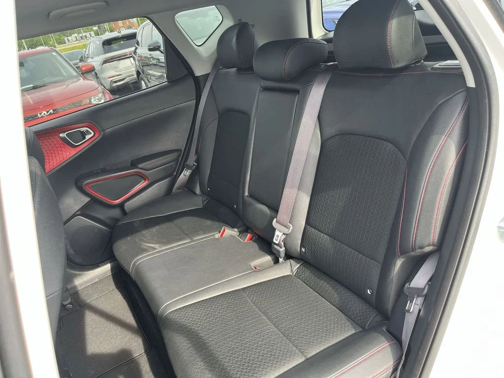 Used 2024 White Kia GT-Line image 29