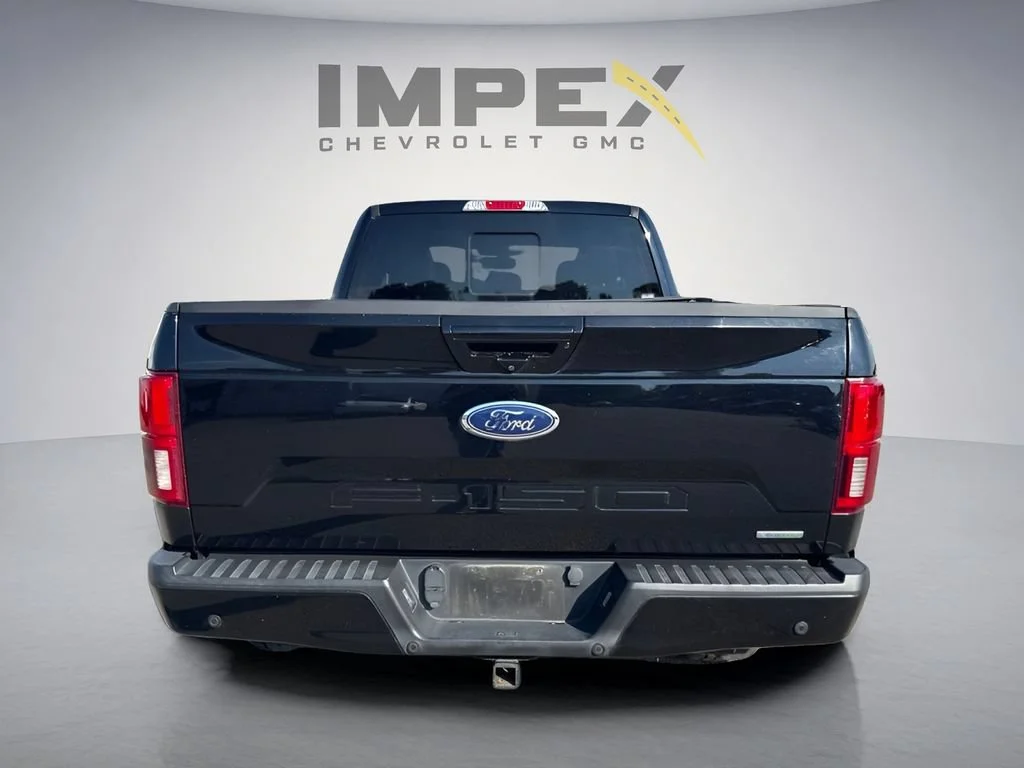 Used 2018  Ford XL image 4