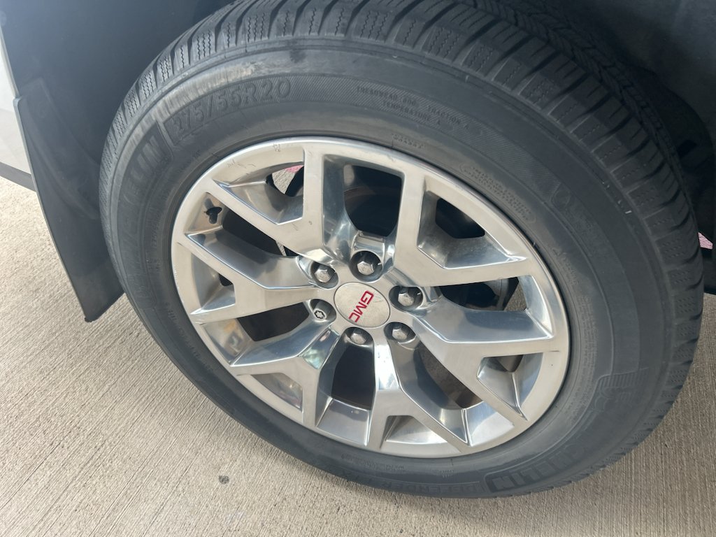 Used 2016 Quicksilver Metallic GMC SLT image 10