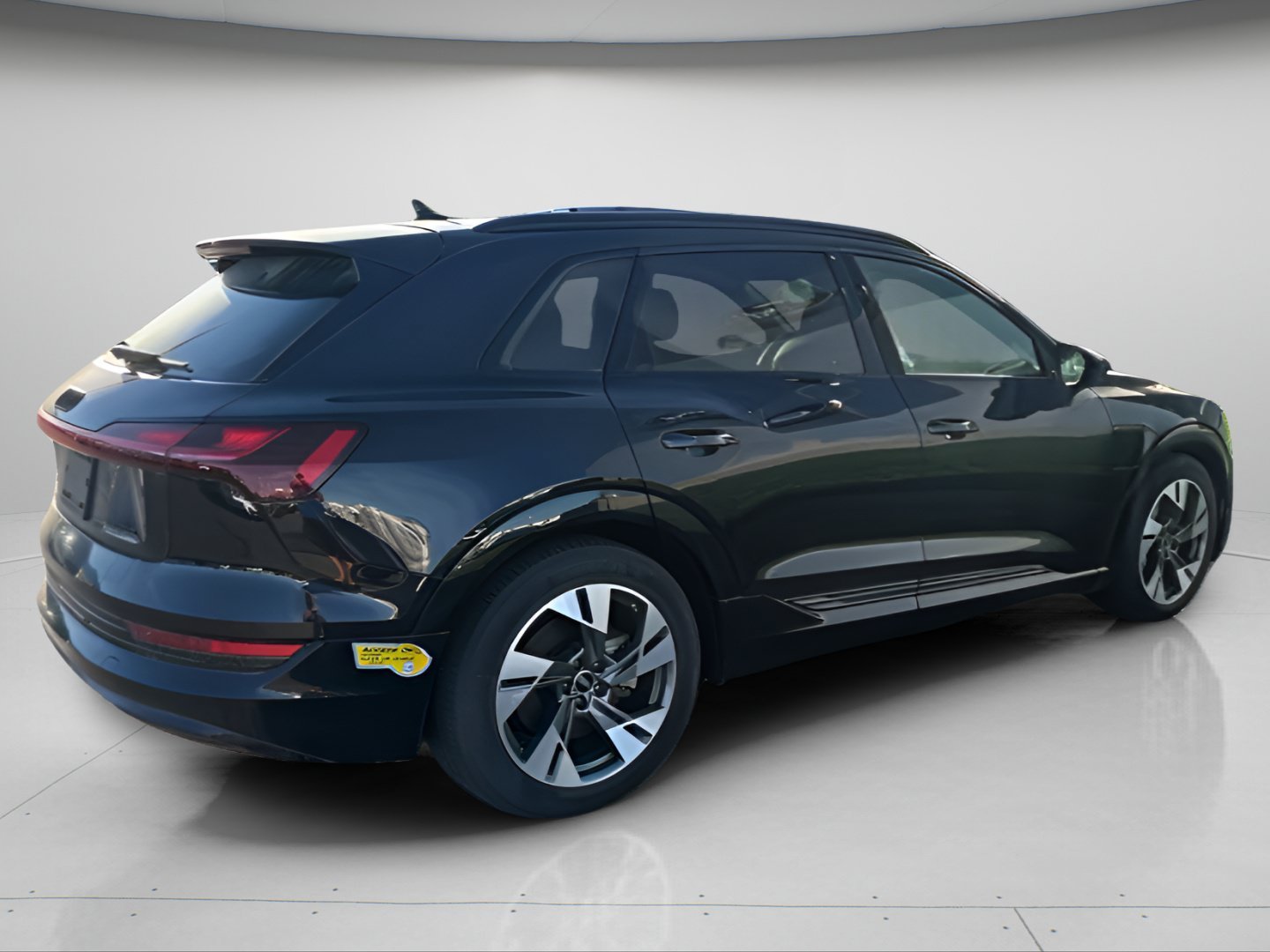 Used 2022 Black Metallic Audi Premium image 3