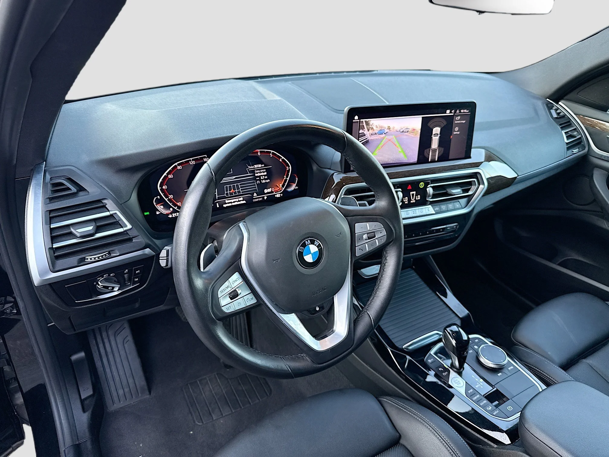 Used 2024 Black Sapphire Metallic BMW xDrive30i image 25