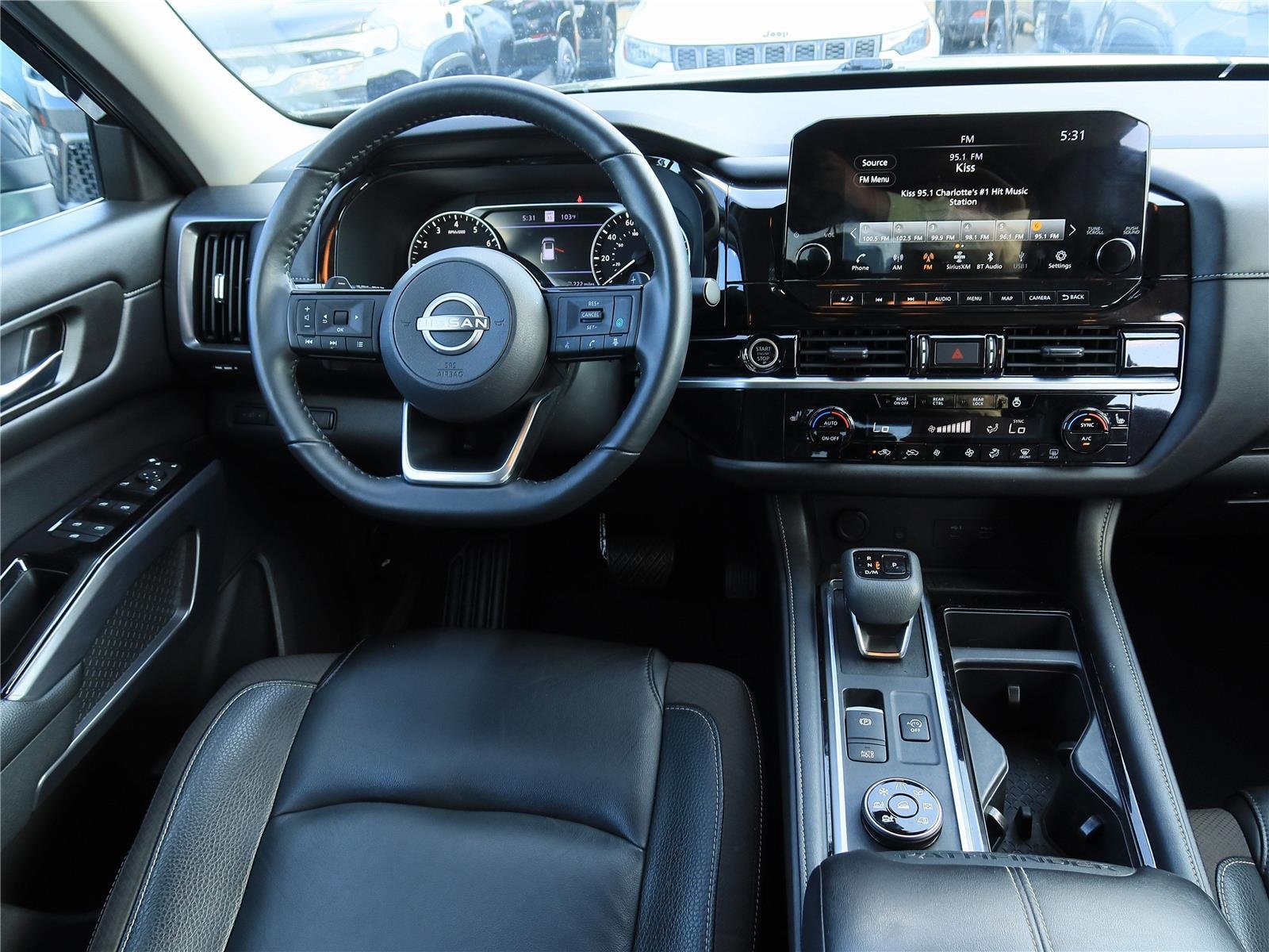 Used 2023 Super Black Nissan SL image 9
