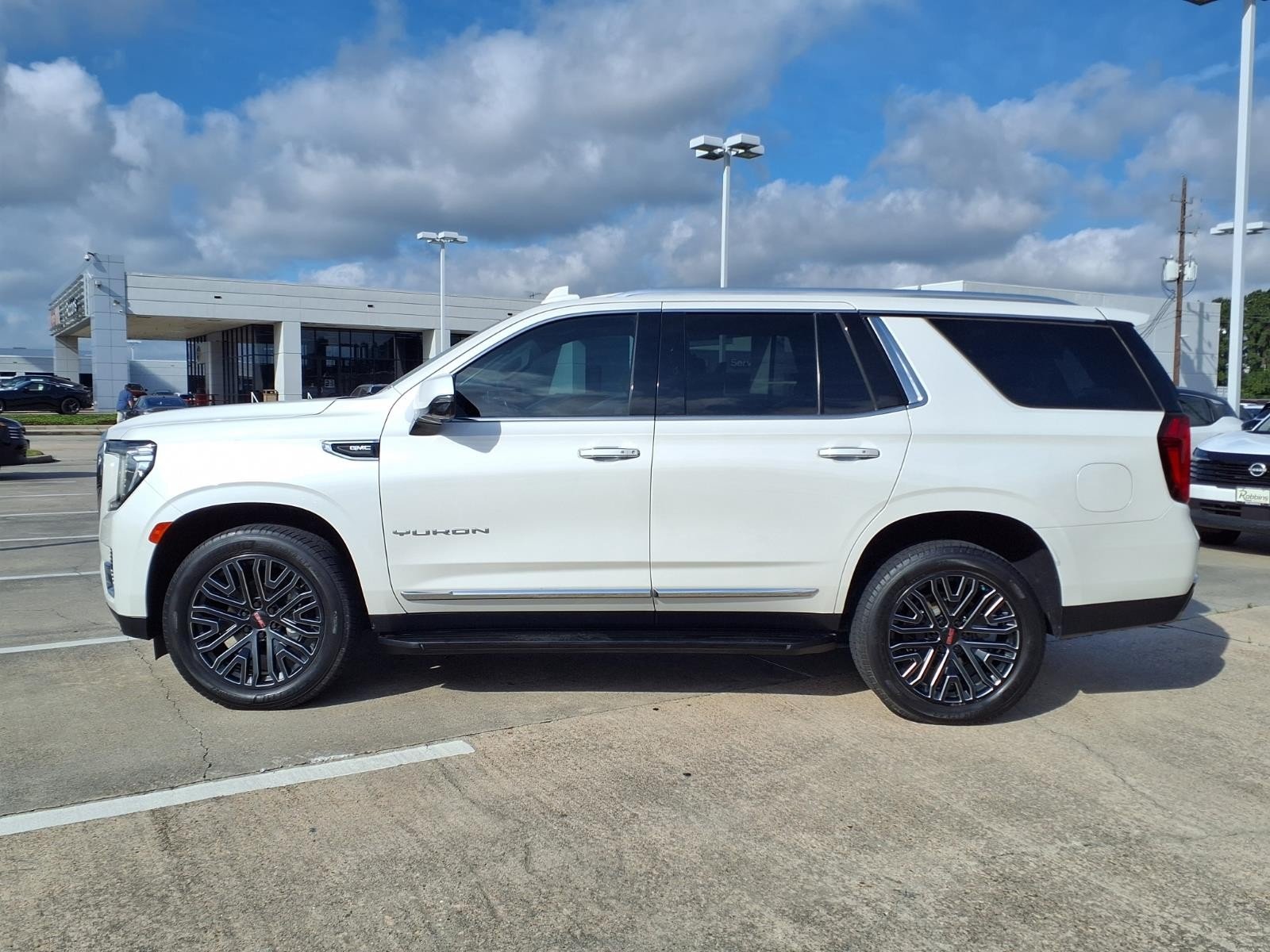 2021 GMC Yukon SLT  at AutoNation Chrysler Jeep Dodge Ram Spring
