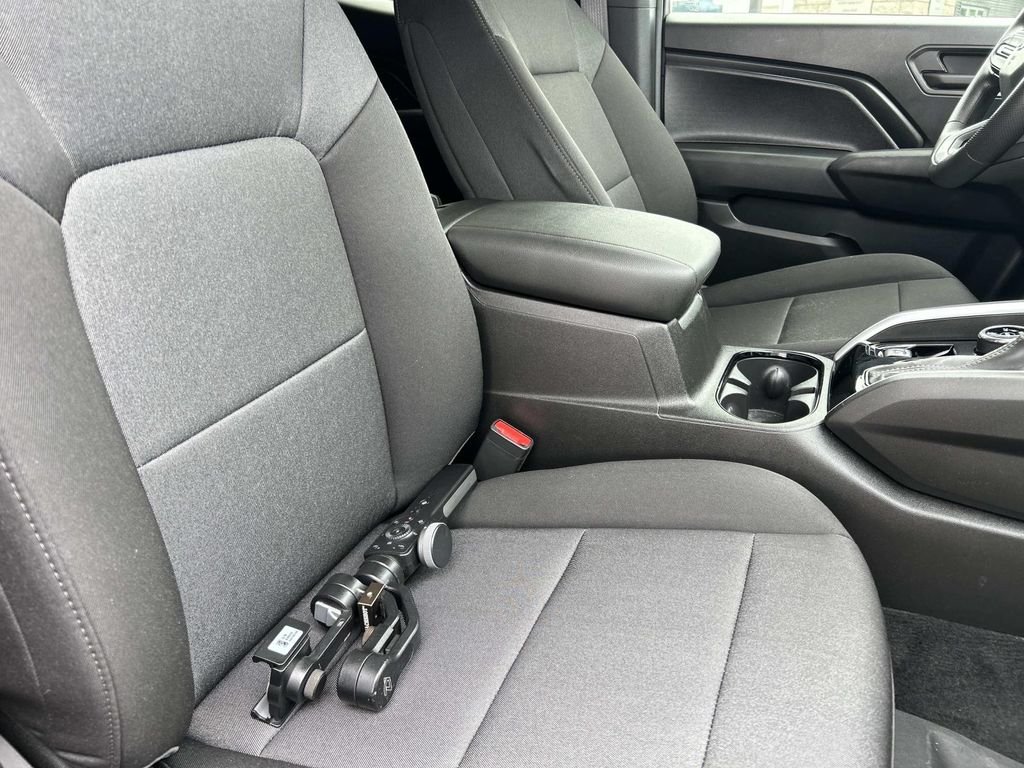 Used 2023 Sand Dune Metallic Chevrolet Trail Boss image 22