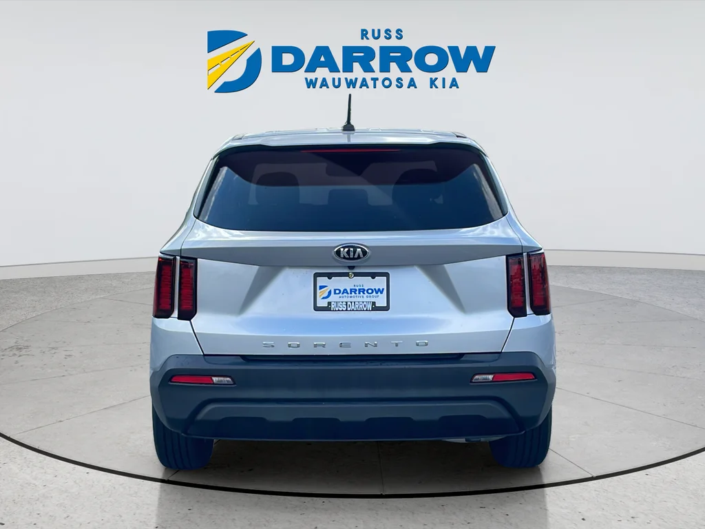 Used 2021 Silver Kia LX image 4