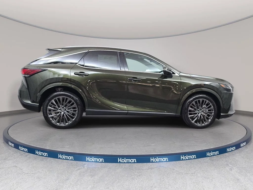 New 2026 Nori Green Pearl Lexus LUXURY image 4
