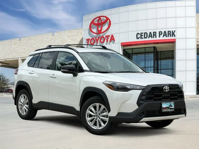 2026 Toyota Corolla Cross LE