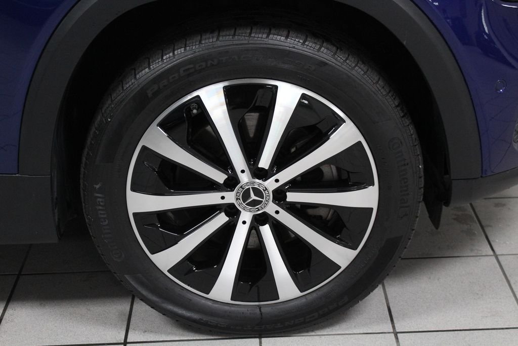 Certified Used 2023 Blue Mercedes-Benz GLB 250 image 11