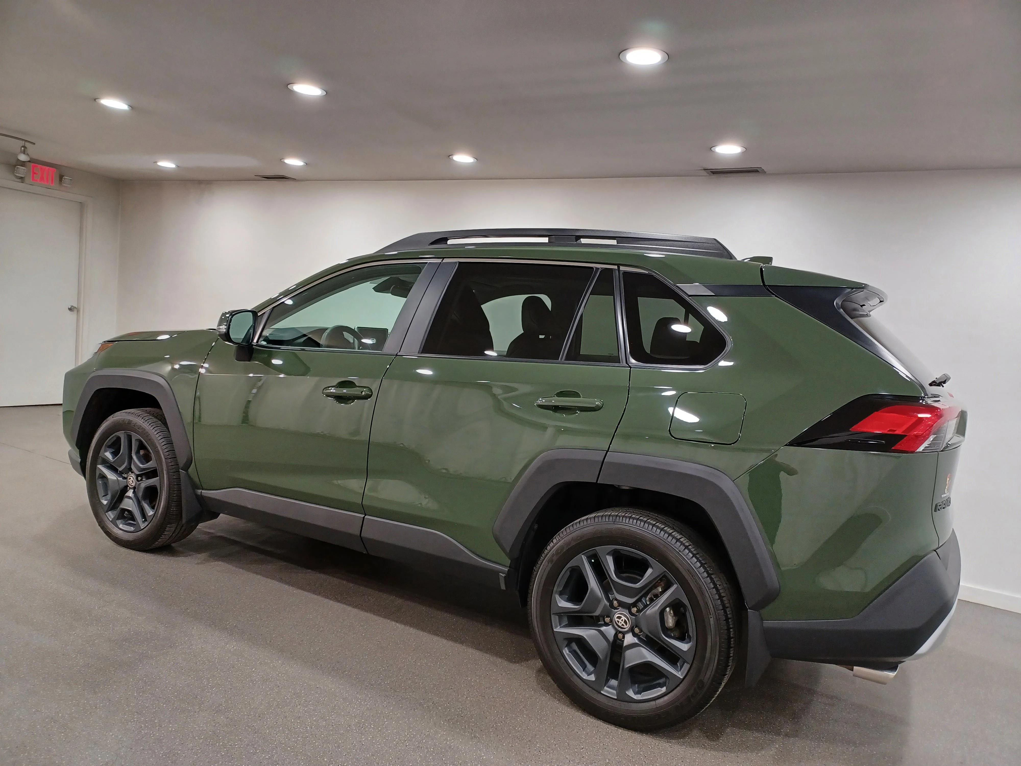 Certified Used 2025 Army Green Toyota Trail AWD* Adaptive Cruise | Htd Leather | Sunroof | Htd Wheel | Blind Spot Detection | Lane Keep image 7