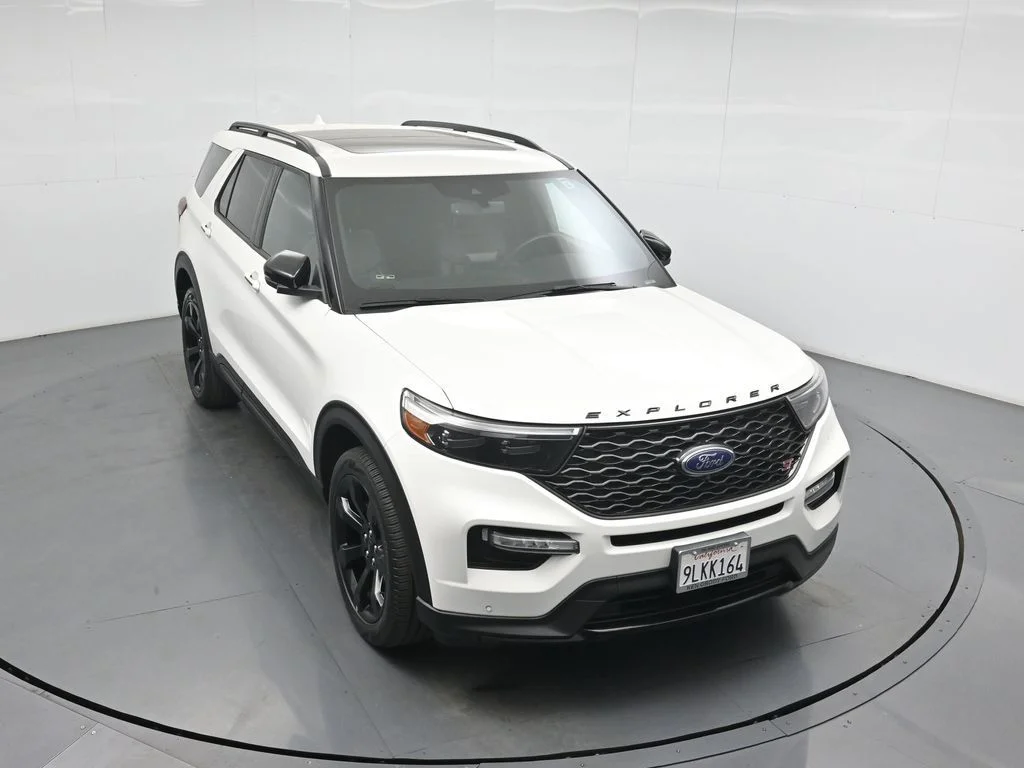Certified Used 2023 White Ford ST image 37