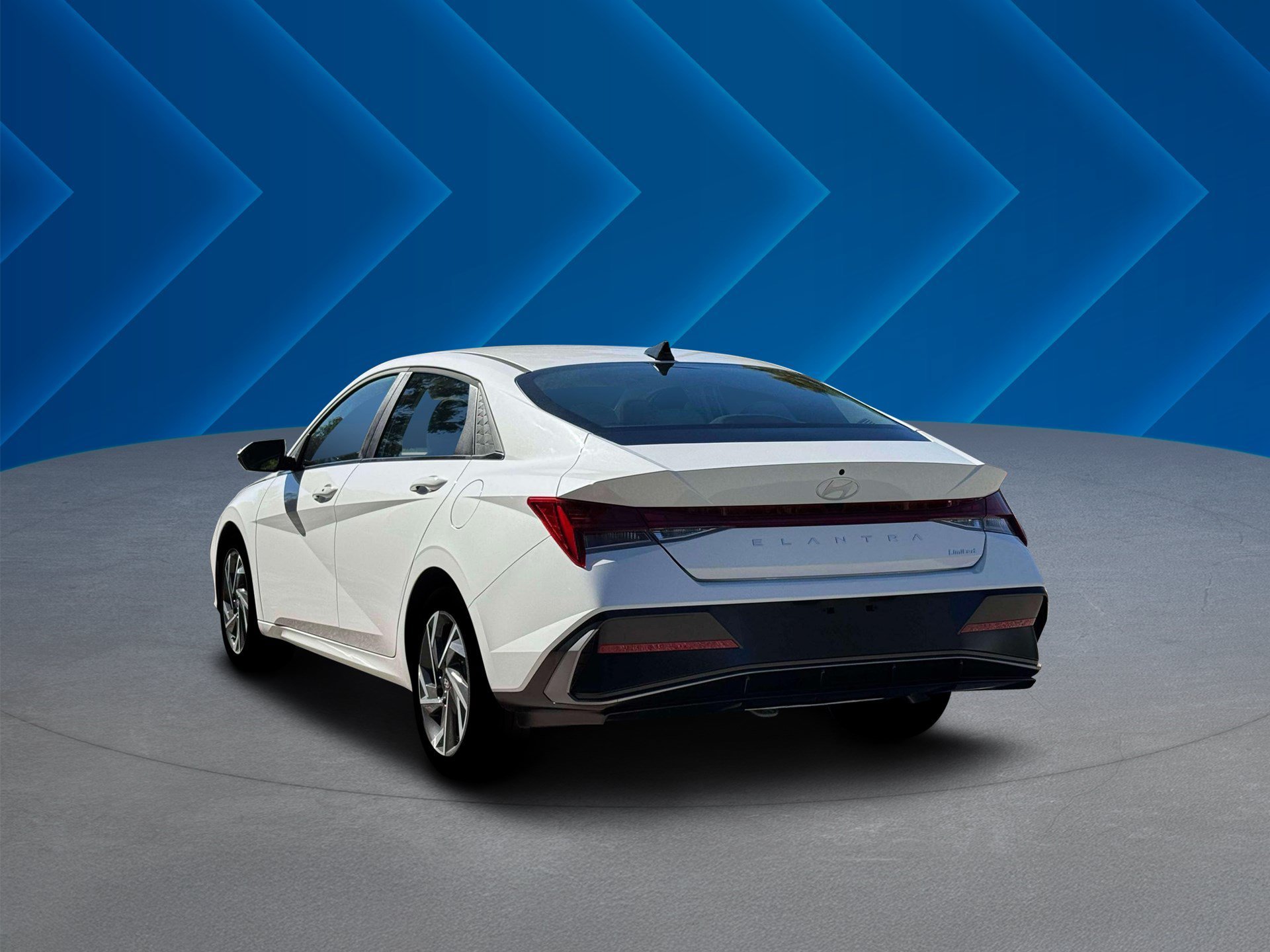 New 2026 Serenity White Hyundai Limited image 5