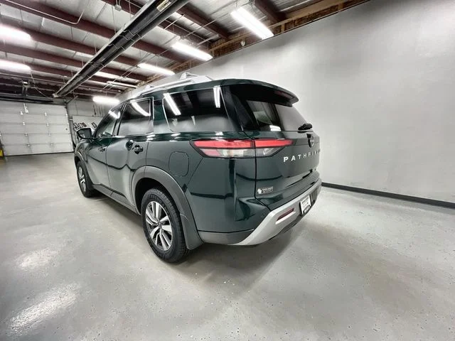 2024 Nissan Pathfinder SL - Photo 6