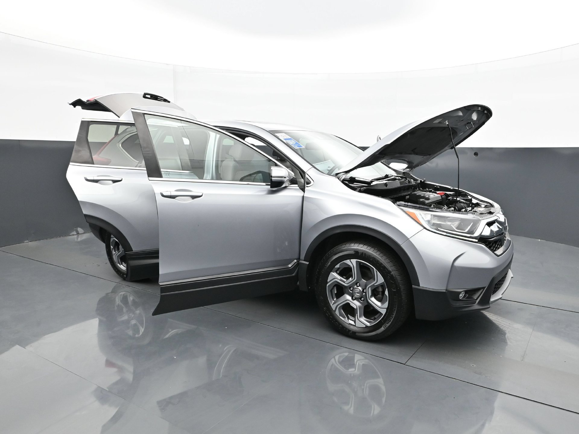 Used 2019 Silver Honda EX-L image 40
