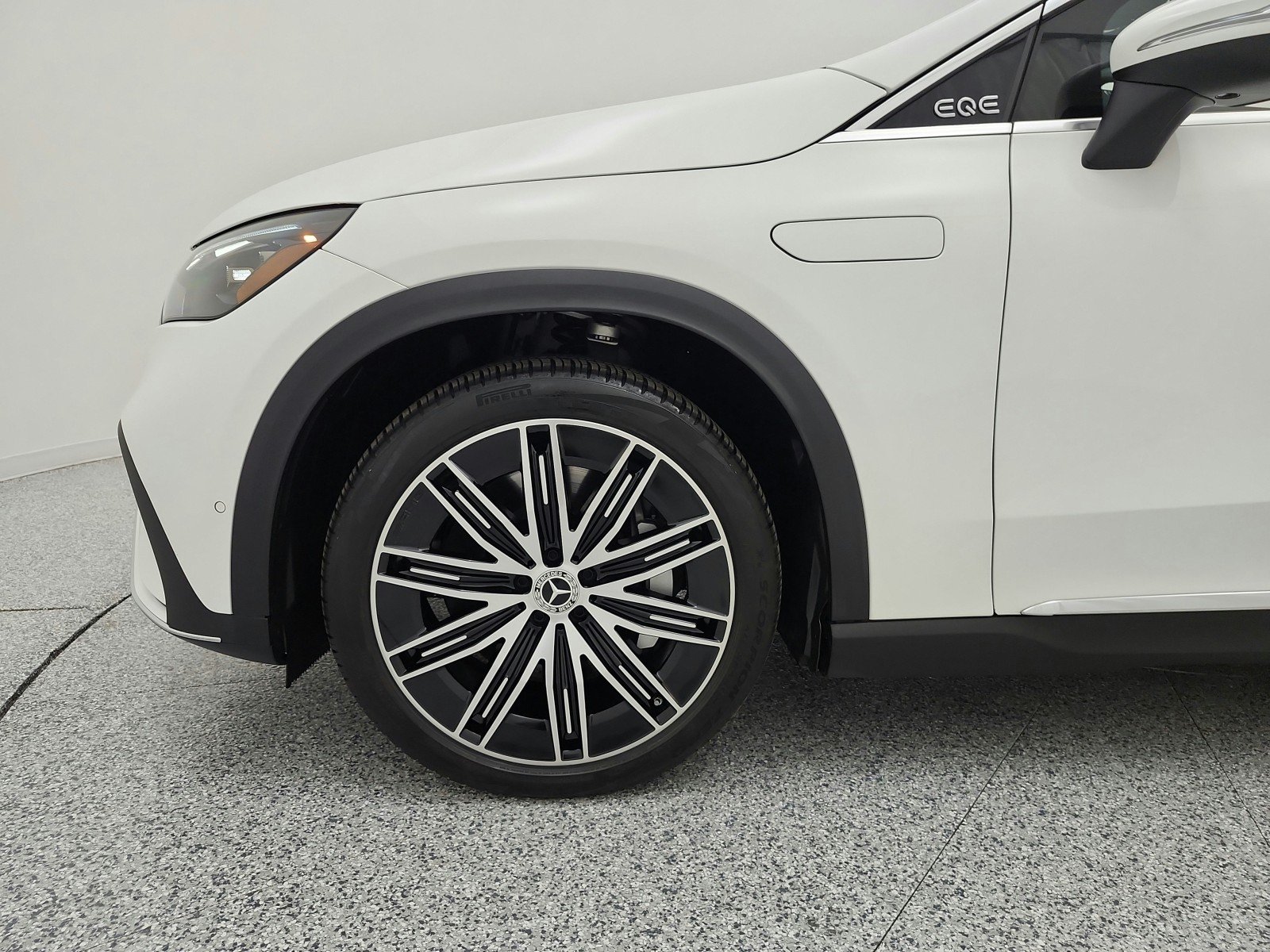Certified Used 2023 Polar White Mercedes-Benz EQE 500 4MATIC® SUV image 17