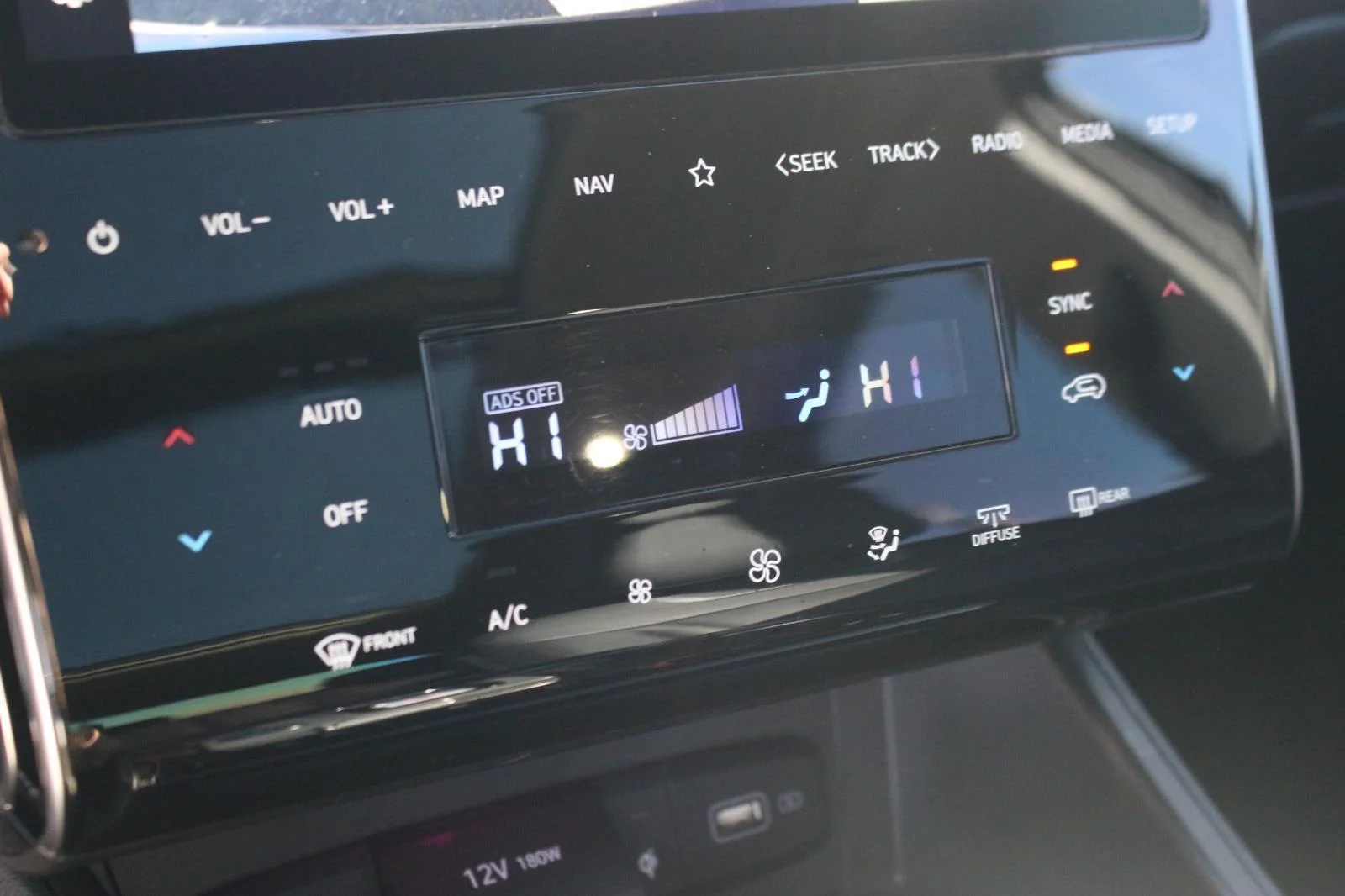 Used 2022 Blue Hyundai Limited image 30
