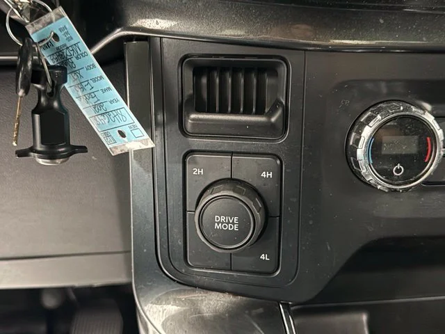 Used 2021 Black Ford XLT image 13