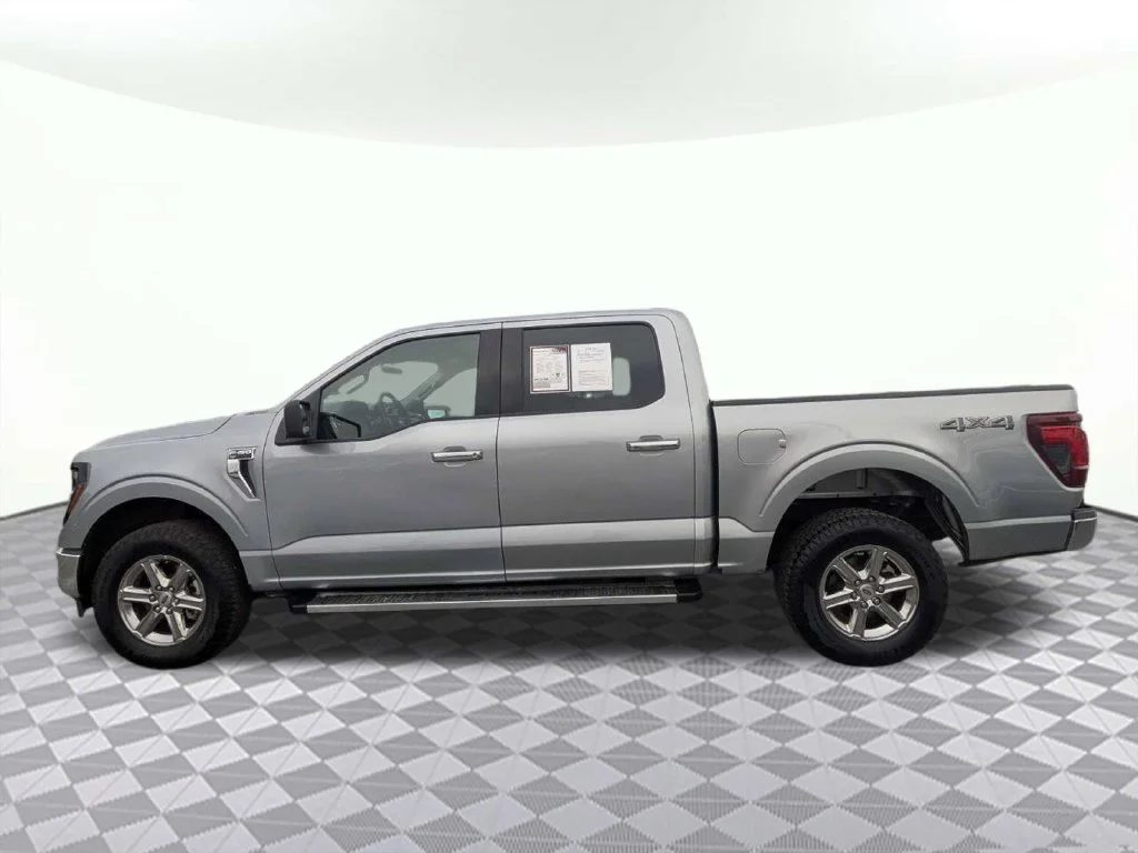 Certified Used 2025 Silver Metallic Ford XLT image 6
