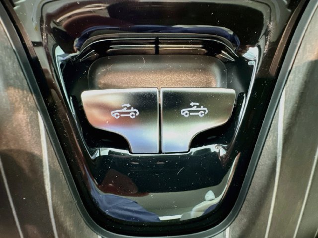 New 2027 MANUFAKTUR Patagonia Red Metallic Mercedes-Benz SL 55 AMG® image 53