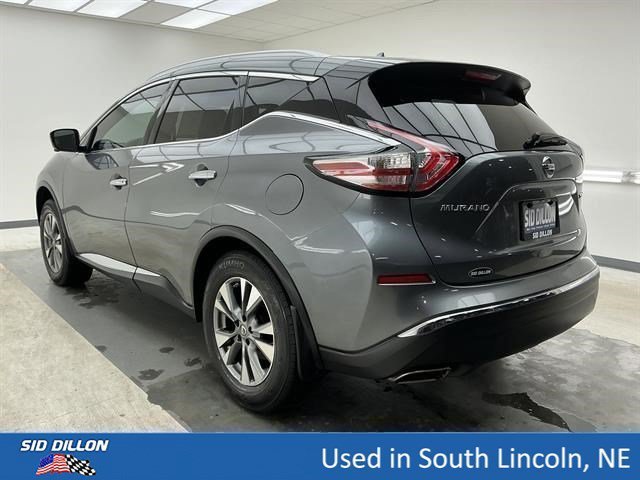 Used 2015 Gun Metallic Nissan SL image 6